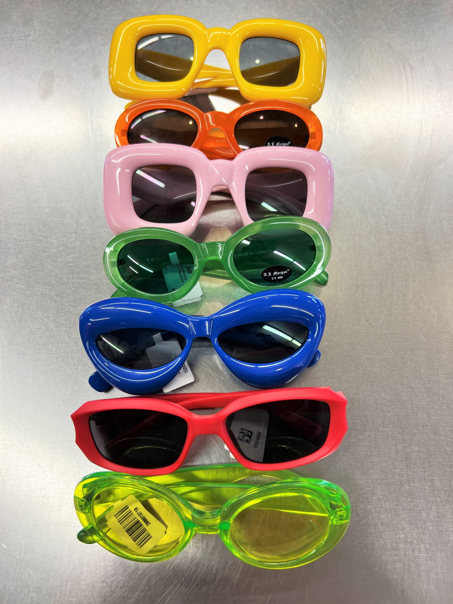 7 pairs of colorful sunglasses