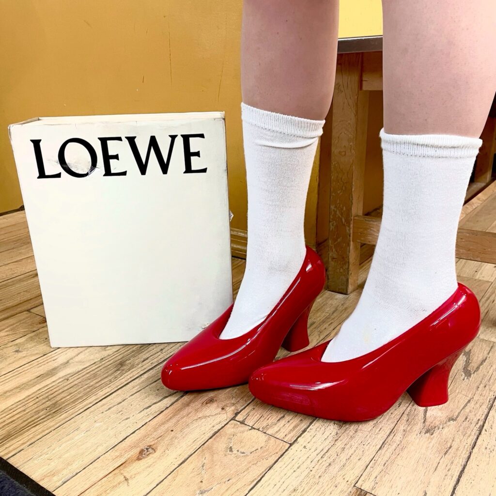 Bright red Loewe Cartoon Pumps